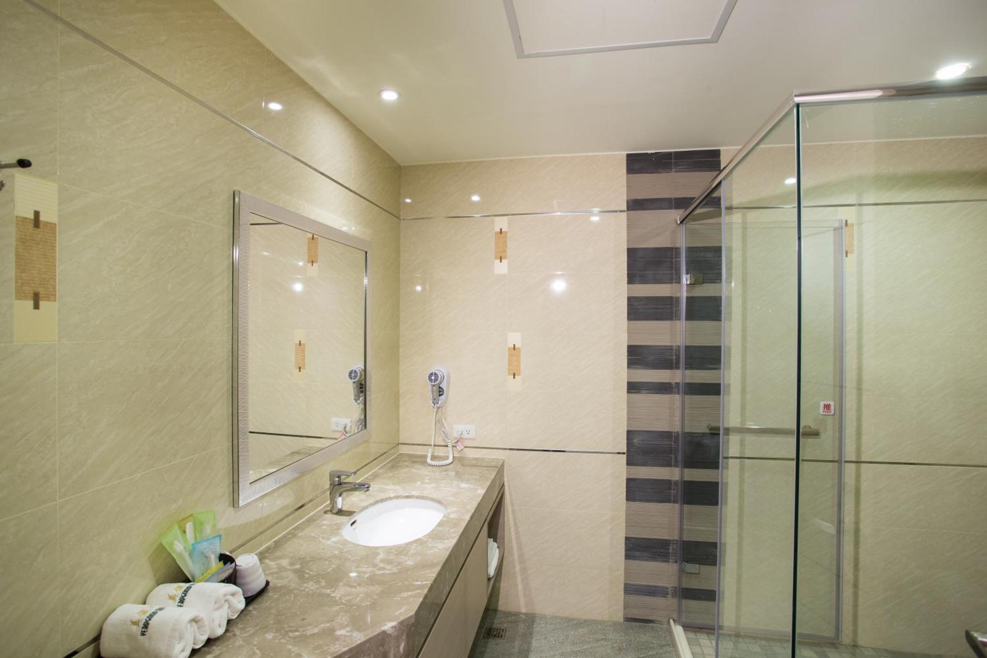 Verygood Business Hotel Huatan Room photo