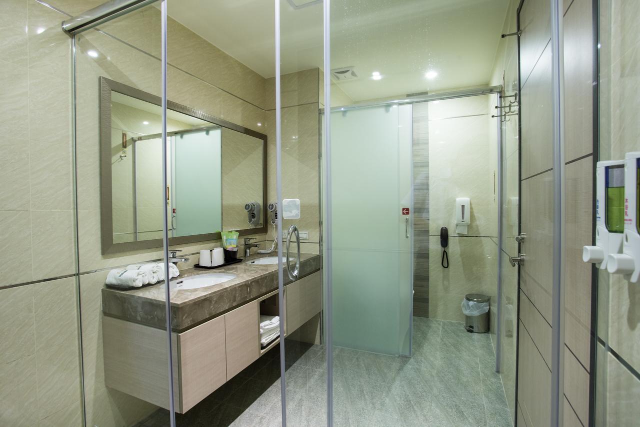 Verygood Business Hotel Huatan Exterior photo